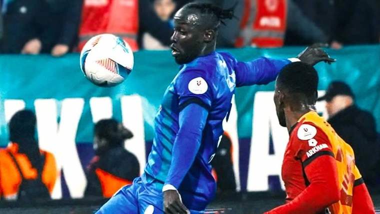Galatasaray, Çaykur Rizespor karşısında öldü öldü dirildi, derbi öncesi 6 puan farkı korudu - Birlik Haber Ajansı