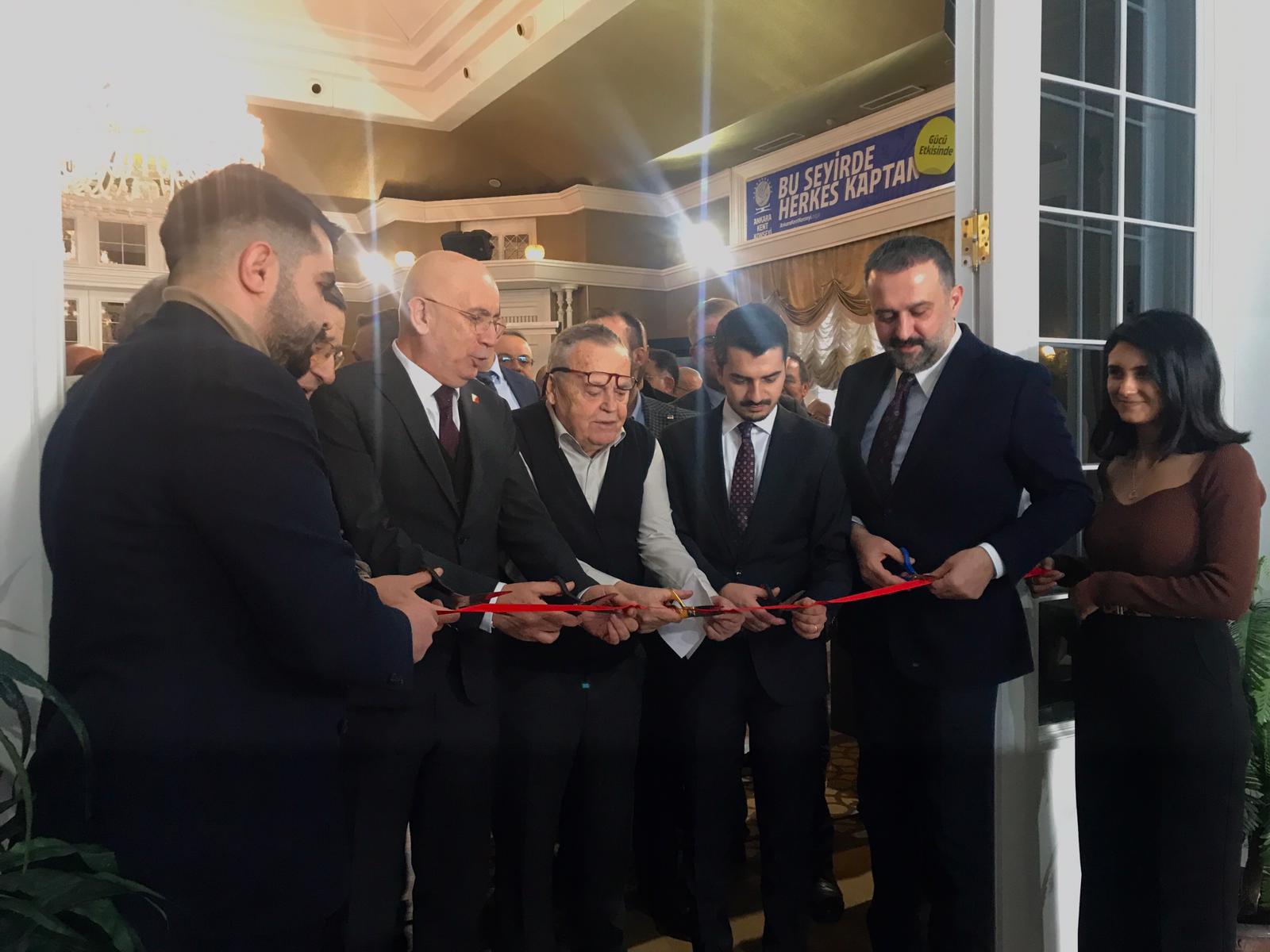 Uğur Mumcu ve Ankara fotoğrafları sergiye taşındı - Birlik Haber Ajansı