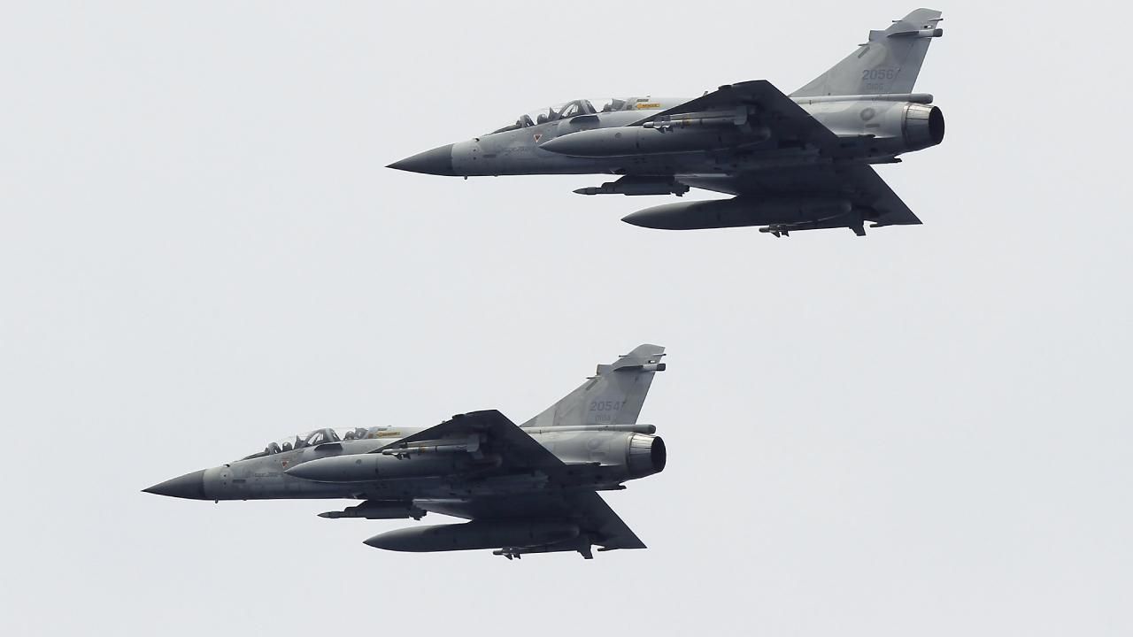 Ukrayna-Rusya savaşında yeni tango: Fransız Mirage 2000 - Birlik Haber Ajansı