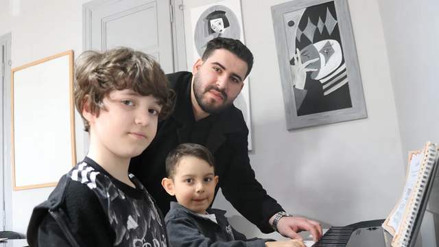 Gençler Sosyal Medyadan Uzaklaşıp Sanata Yöneliyor: Müzik, Kötü Alışkanlıklara Karşı Kalkan Oluyor