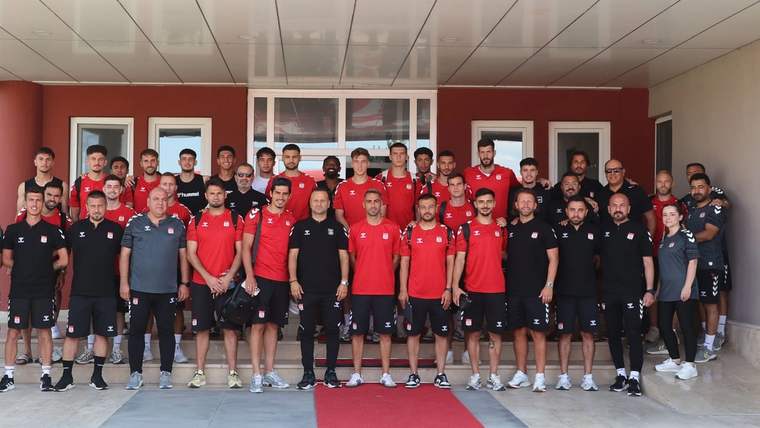 Sivasspor, Erzurumspor FK Maçı İçin Yola Çıktı!