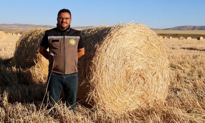 7 Bin Dekardan 1200 Ton Yem: Stratejik Rulo Balya Mesaisi Tamamlanmak Üzere
