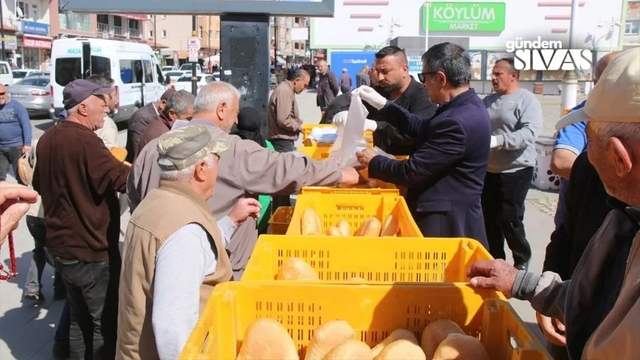 Şarkışla'da Ramazan'da Ücretsiz Ekmek Yardımı