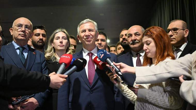 Mansur Yavaş'tan İmralı değerlendirmesi: Silahın bırakılması için hukuki bazı düzenlemelerin yapılması şartı koşulmuş - Birlik Haber Ajansı
