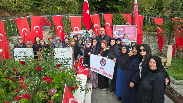 Sivas’tan Eren Bülbül’ün Annesine Vefa Ziyareti