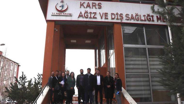 Kars İl Sağlık Müdürü Dr. Mücahit Aydın, Ağız ve Diş Sağlığı Merkezine ziyarette bulundu - Birlik Haber Ajansı