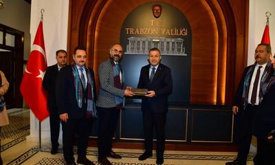 TİMBİR Heyetinden Trabzon Valisi Tahir Şahin’e Ziyaret: Dijital Medyada Güç Birliği Vurgusu