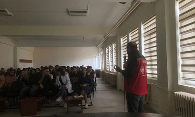 Sivas'ta Üniversite Öğrencilerine Yönelik Bağımlılıkla Mücadele ve Aile Eğitimleri
