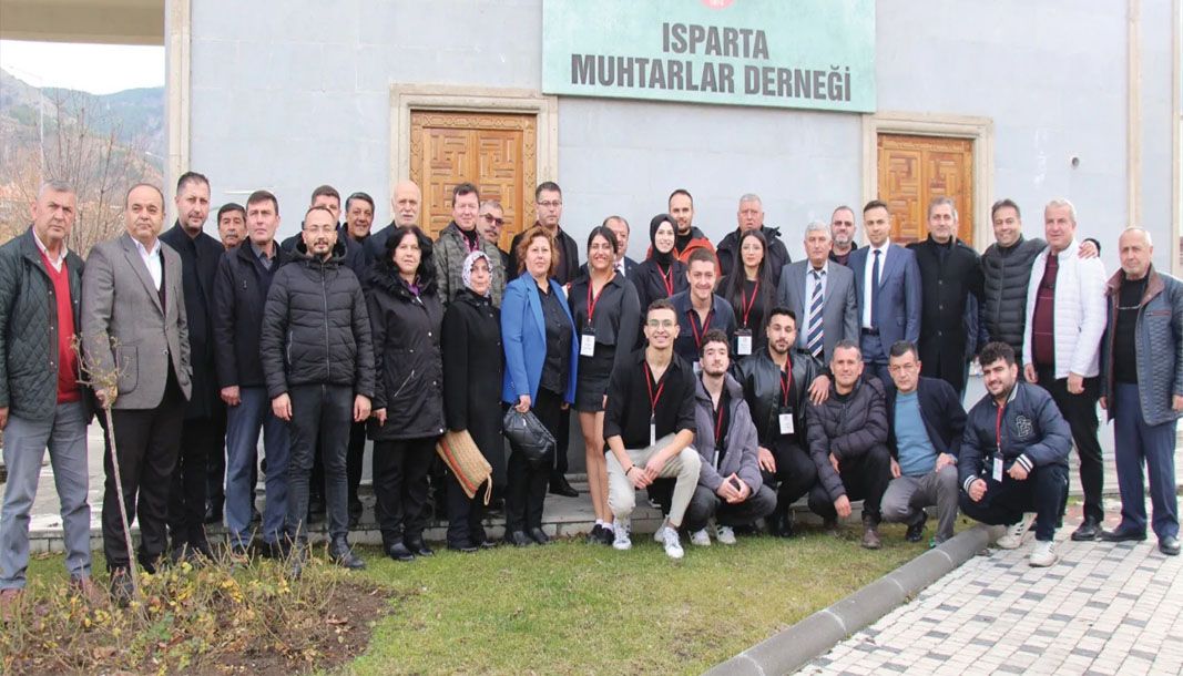 “Muhtarlara iletişim ve liderlik” konferansı düzenlendi - Birlik Haber Ajansı