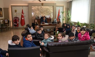 Miniklerden Polis Teşkilatına Anlamlı Ziyaret: 180. Yıla Özel Duygusal Anlar