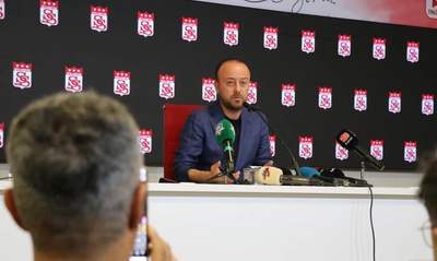 Burak Özçoban’dan Sivasspor’da net mesaj!