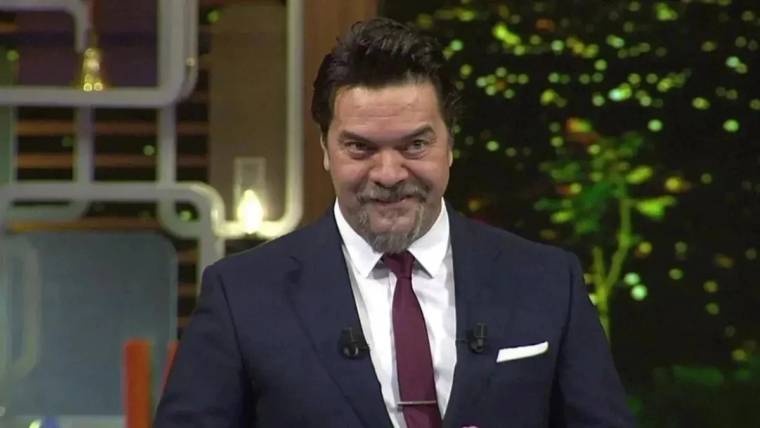 Nefesler tutuldu: Beyaz Show yeniden mi başlıyor?