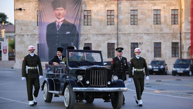 Sivas Kongresi'nin 106. Yılında Milli Mücadele Ruhu Yeniden Canlandı