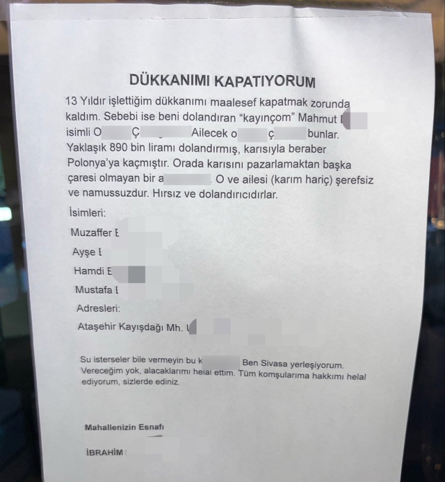 Dükkân Camındaki Veda Yazısında Sivas Detayı