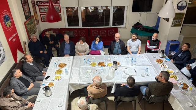 Bursa'da "Selçuklu'dan Osmanlı'ya Günümüze: Divriği ve Sivas" Sohbeti