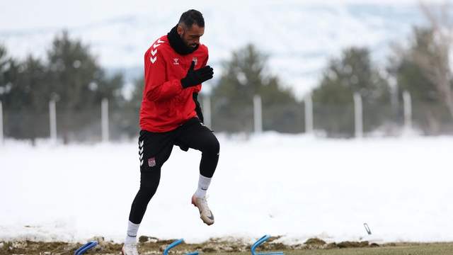 Özbelsan Sivasspor’da Erzurumspor Mesaisi: 4 Eylül’de Kritik Randevu Öncesi Taktik Yoğunluğu