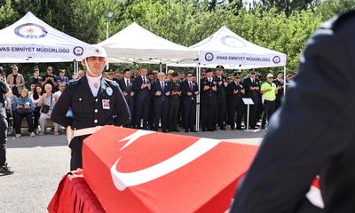 Sivas'ta Polis Memuru Murat Tamer Son Yolculuğuna Uğurlandı