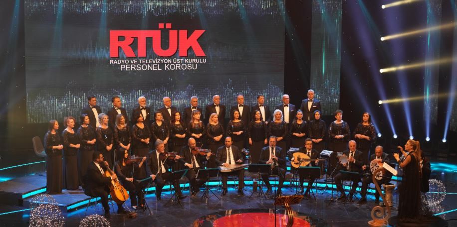 RTÜK TSM Korosu, TRT Arı Stüdyosu’nda dinleyenleri büyüledi - Birlik Haber Ajansı