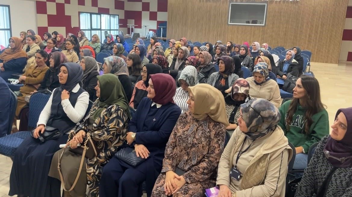 30-65 yaş kadınlara ücretsiz kanser taraması hatırlatıldı