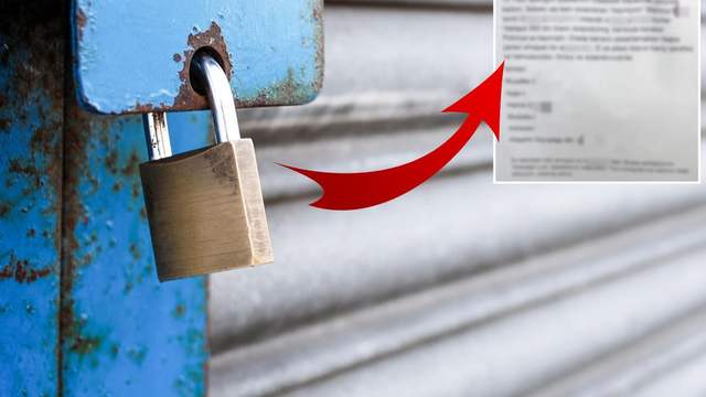 Dükkân Camındaki Veda Yazısında Sivas Detayı