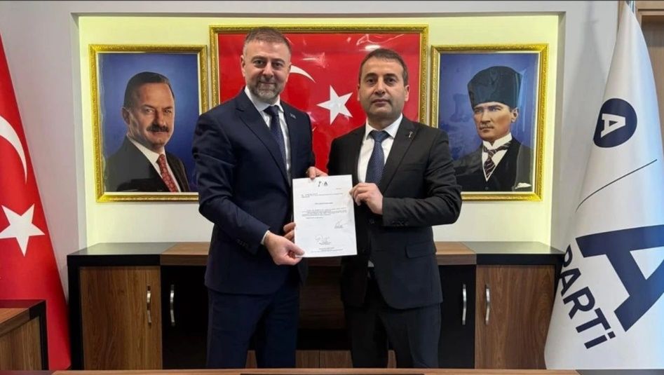 Anahtar Parti Beşikdüzü İlçe Başkanı olarak Uğur Taş atandı - Birlik Haber Ajansı