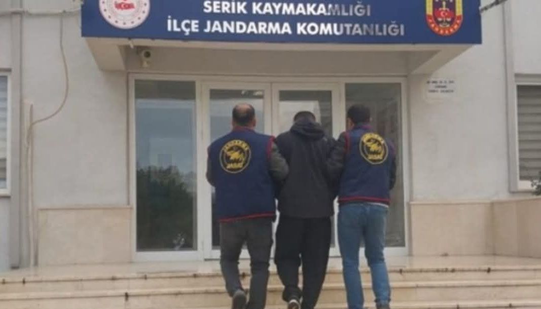 Antalya'da çeşitli suçlardan aranan 214 şüpheli yakalandı - Birlik Haber Ajansı