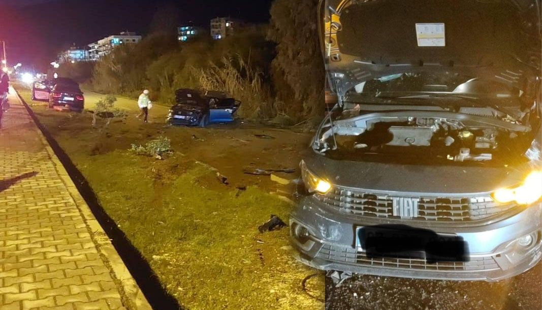 Finike sahil yolunda trafik kazası: 4 Yaralı - Birlik Haber Ajansı
