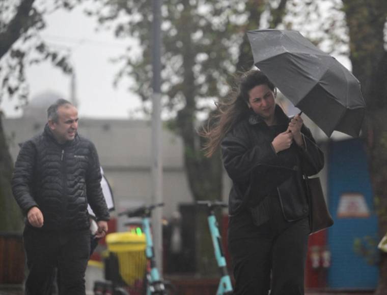 İstanbul’a Kritik uyarı! Sağanak geliyor, Sel riski kapıda