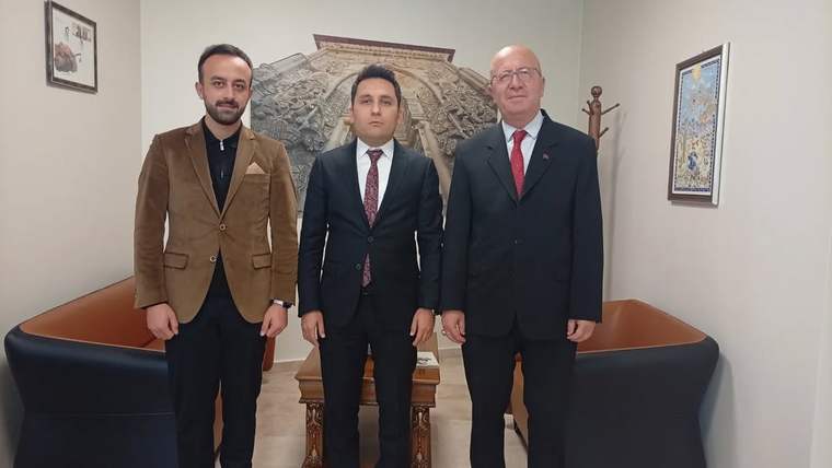 Yıldızeli Kaymakamı ve Kültür Varlıklarını Koruma Kurulu Müdürü'nden İl Kültür ve Turizm Müdürlüğü'ne Ziyaret