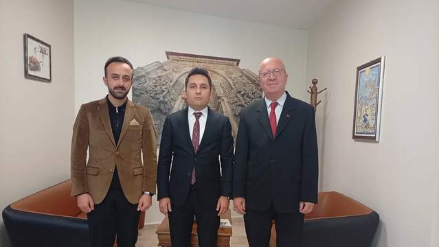 Yıldızeli Kaymakamı ve Kültür Varlıklarını Koruma Kurulu Müdürü'nden İl Kültür ve Turizm Müdürlüğü'ne Ziyaret