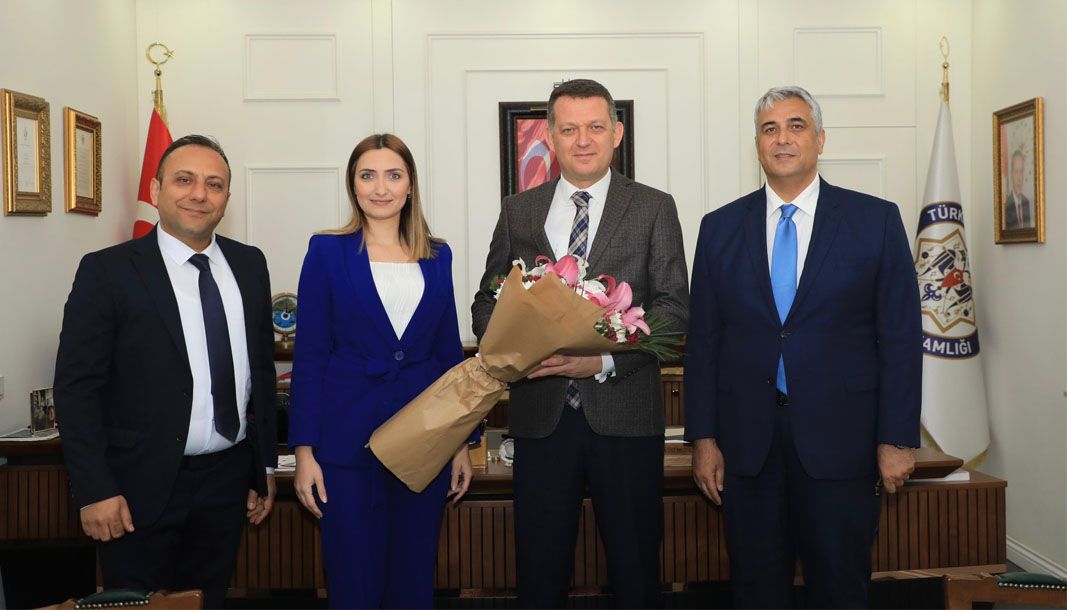 Alanya Amerikan International Okulu, Kaymakam Ürkmezer'e faaliyetlerini anlattı - Birlik Haber Ajansı