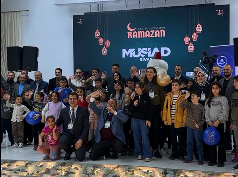 Sivas’ta Ramazan Bereketi Aynı Sofrada Buluştu: Yetim Çocuklar ve İhtiyaç Sahibi Ailelerle Anlamlı İftar