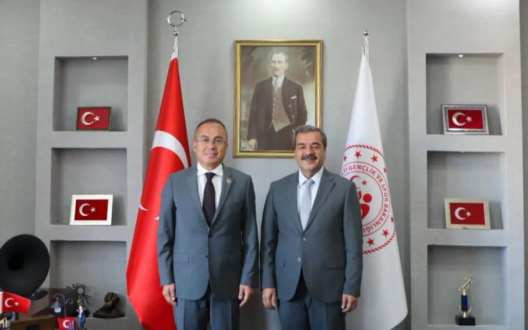 Sivas Bilim ve Teknoloji Üniversitesi Rektörü Prof. Dr. Mehmet Kul, İl Müdürünü Ziyaret Etti