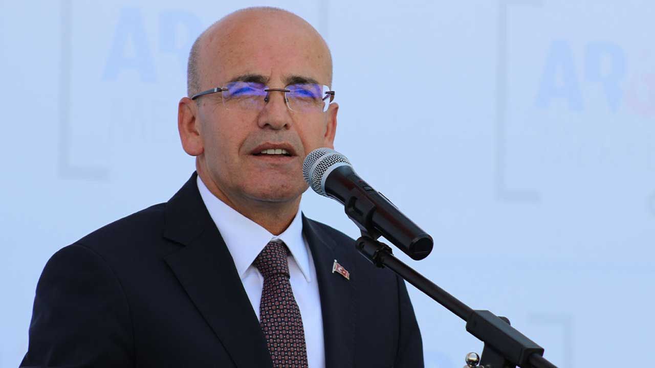 Mehmet Şimşek: Üretimi ve ihracatı desteklemeye devam edeceğiz - Birlik Haber Ajansı