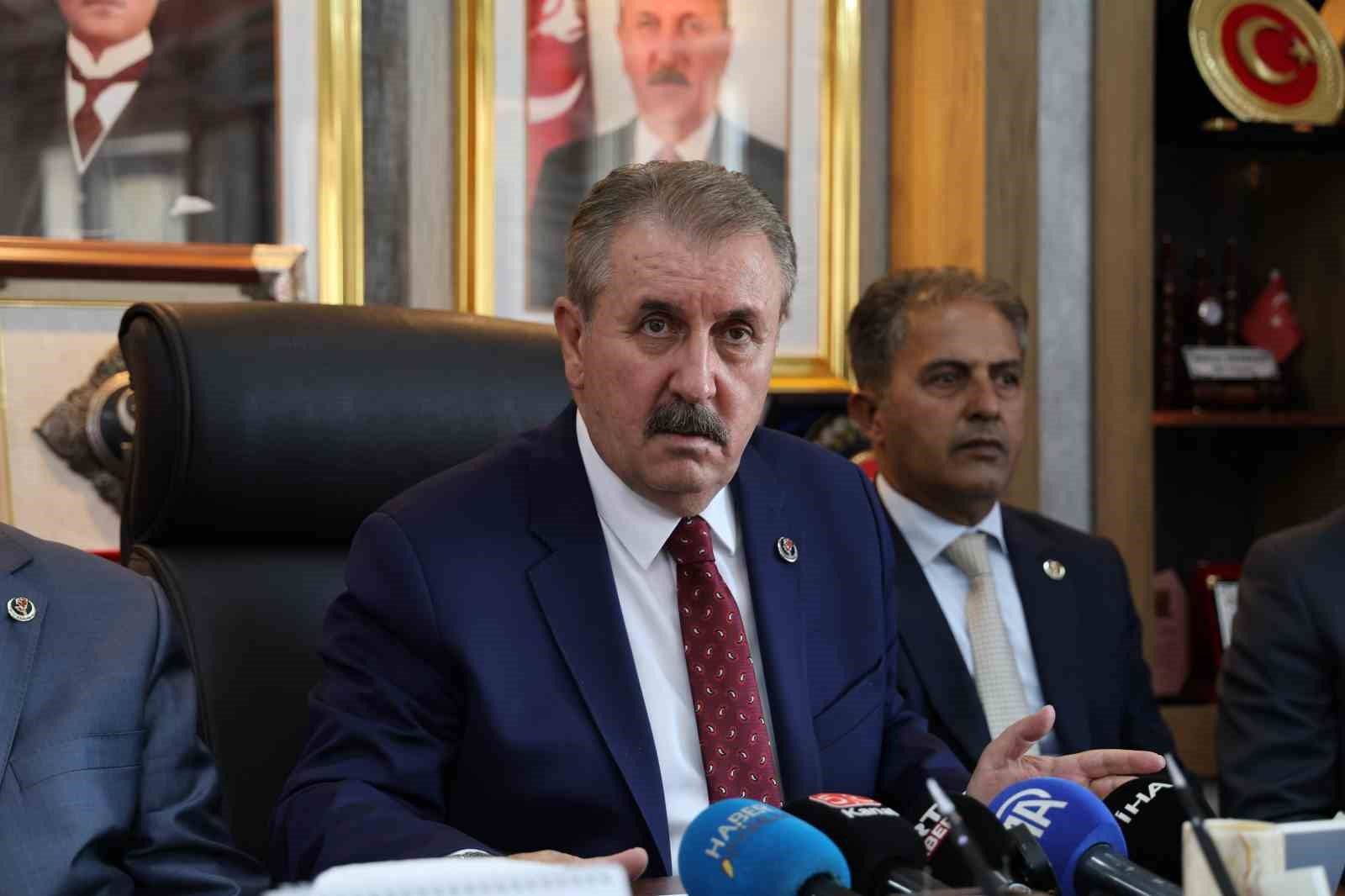 On binlerce insan” kaybı: Destici’den terör süreci açıklaması