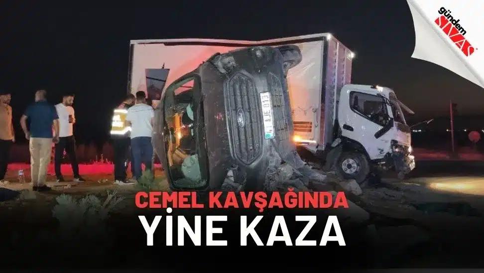 Cemel Kavşağında Yine Kaza