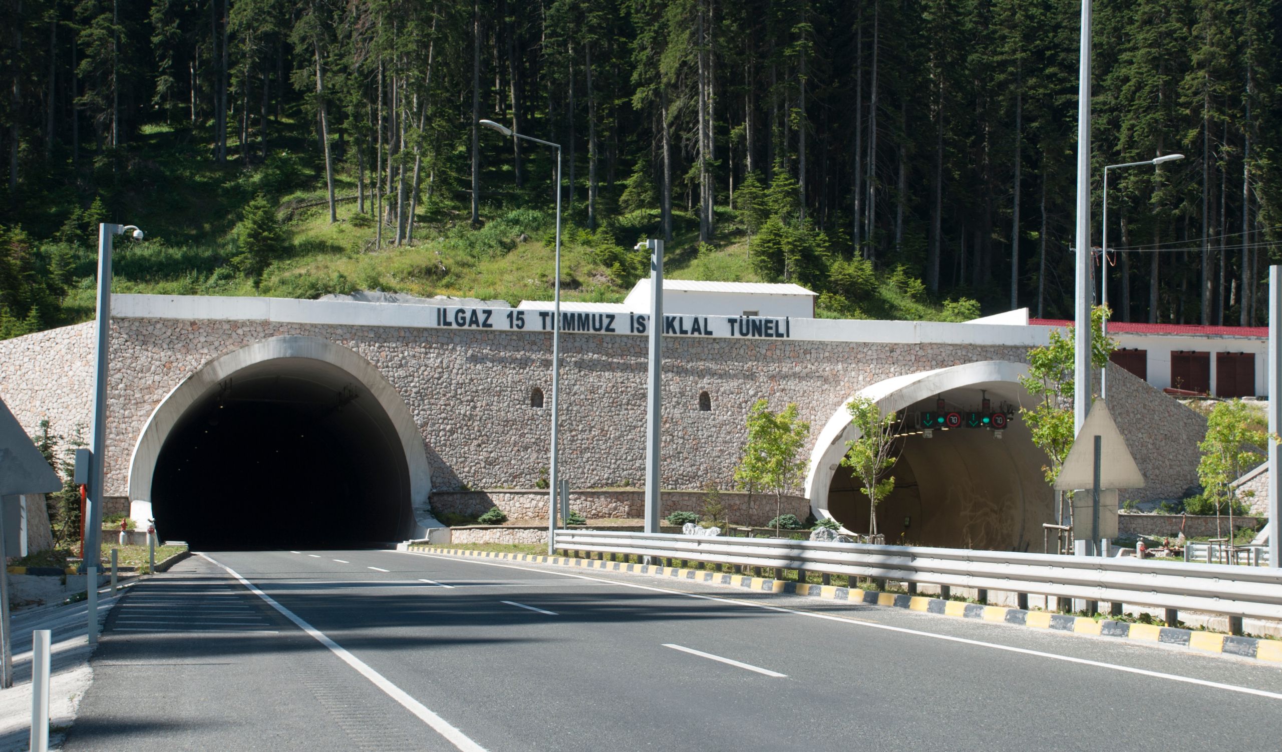 Ilgaz 15 Temmuz İstiklal Tüneli 2,5 milyar lira kazandırdı - Birlik Haber Ajansı