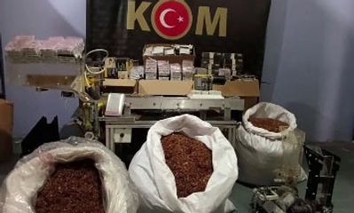 Kaçak Sigaraları Sararken Yakalandılar: Sivas’ta Depoya Baskın!