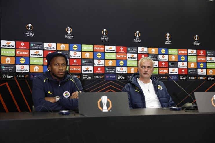 Slavia Prag - Fenerbahçe maçı hangi kanalda, saat kaçta, nerede izlenir?
