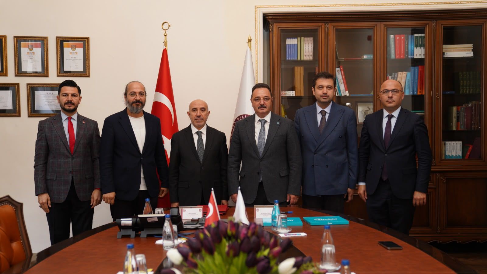 ASBÜ ile TİMBİR arasında ‘Yapay Zekâ ve Dijital Medya’ alanında iş birliği protokolü imzalandı