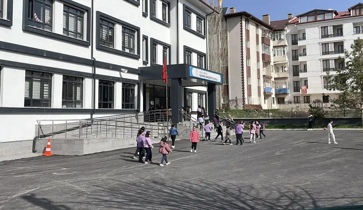 Okul Saldırısı Sonrası Sivas’ta İş Bırakma Çağrısı Karşılık Bulmadı