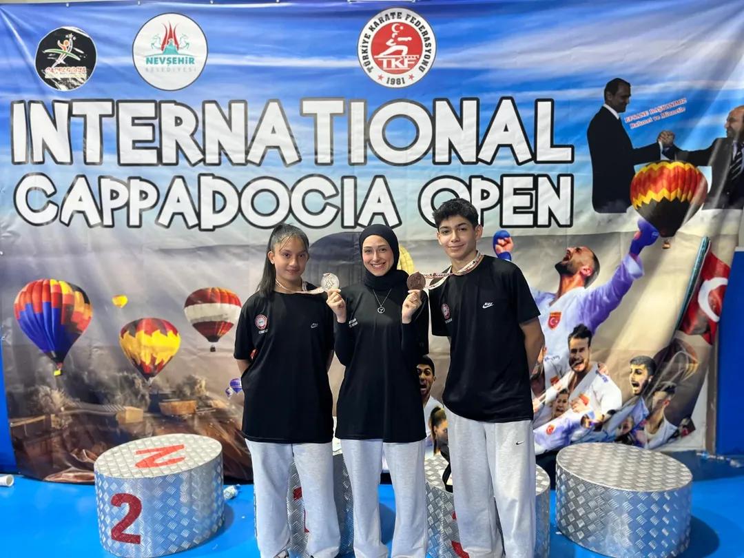 Sivaslı Karateciler Kapadokya Open'da Başarı Elde Etti