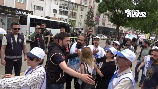 Sivas'ta 1 Mayıs'ta Gazetecilere Sözlü Saldırı!