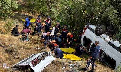 Sivas’ta Feci Kaza! Yolcu Minibüsü Şarampole Uçtu