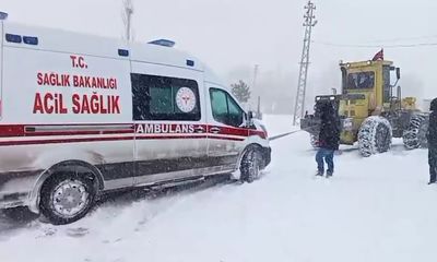 Sivas’ta Karla Mücadele Seferberliği: Hamile Kadın İçin Zamanla Yarışıldı