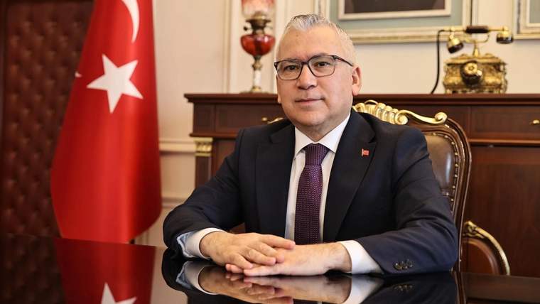 Sivas Valisi Dr. Yılmaz Şimşek’in 23 Nisan Ulusal Egemenlik ve Çocuk Bayramı Mesajı