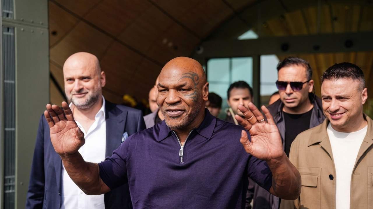 Mike Tyson İstanbul'da: Tuzlu Kahve Sürprizi