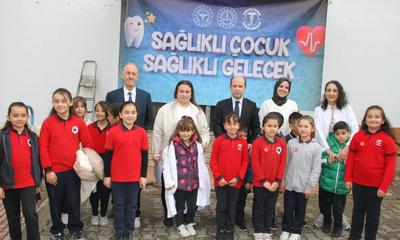 “Sağlıklı Çocuk Sağlıklı Gelecek” Etkinliği: Miniklere Sağlık Bilinci Aşılandı