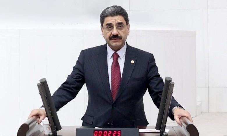 AK Parti Sivas Milletvekili Hakan Aksu’dan 28 Şubat Vurgusu: “Milli İradeye Uzanan Elleri Unutmadık”