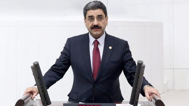AK Parti Sivas Milletvekili Hakan Aksu’dan 28 Şubat Vurgusu: “Milli İradeye Uzanan Elleri Unutmadık”